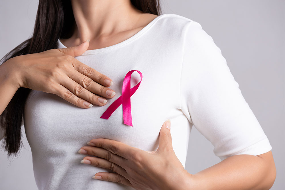 9 Symptoms of Breast Cancer in Menopausal Women